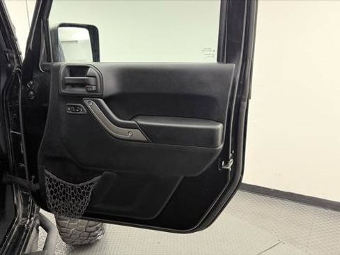 Used 2013 Jeep Wrangler Sport image 19
