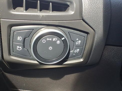 Used 2015 Ford Focus Titanium w/ Titanium Technology Package image 24