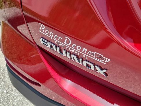 Used 2023 Chevrolet Equinox LT FWD image 6