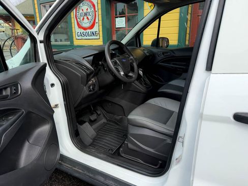Used 2014 Ford Transit Connect XL image 11
