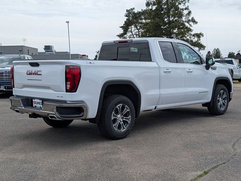 New 2026 GMC Sierra 1500 SLE AWD/4WD image 16