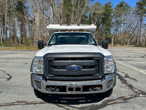 Used 2013 Ford F550 4x4 Regular Cab Super Duty w/ Payload Upgrade Pkg image 14