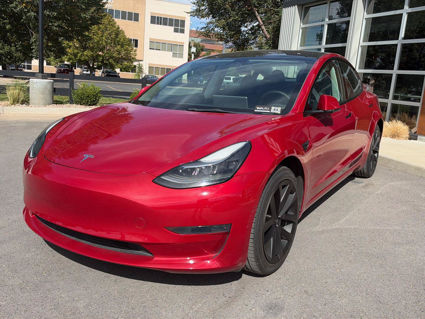 Used 2023 Tesla Model 3 Standard Range RWD image 4