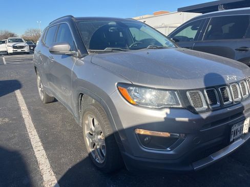 Used 2018 Jeep Compass Limited w/ Safe & Security Group image 2
