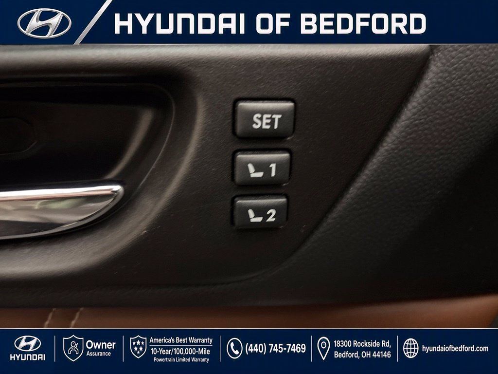 Used 2018 Subaru Outback 3.6R Touring AWD/4WD image 13