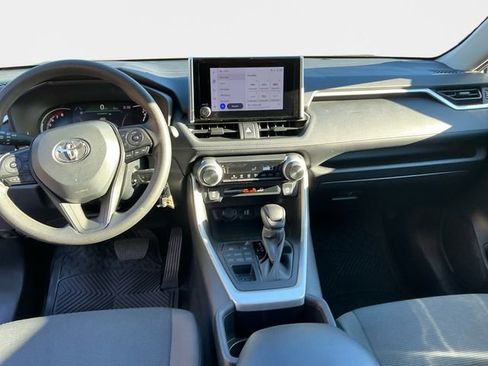 Used 2024 Toyota RAV4 LE image 11