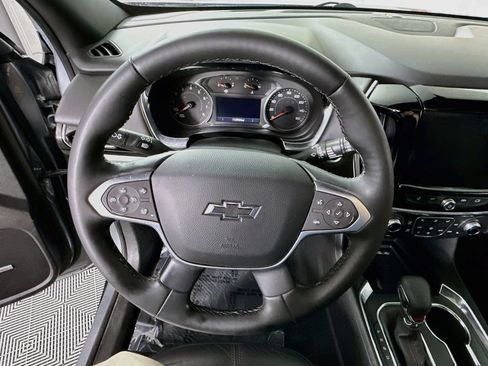 Used 2023 Chevrolet Traverse RS AWD/4WD image 22