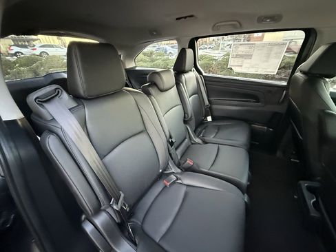New 2026 Honda Odyssey EX-L image 37