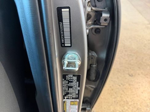 Used 2026 Kia Niro LX FWD image 23