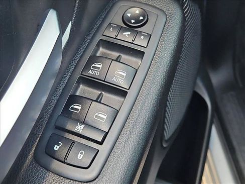 Used 2021 RAM 1500 Big Horn RWD image 10