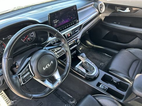 Certified 2023 Kia Forte GT-Line w/ GT-Line Premium Package image 18