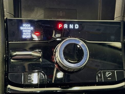 Used 2022 Jeep Grand Cherokee Limited 4xe w/ Luxury Tech Group II image 25