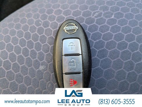 Used 2014 Nissan Juke SV w/ Navigation Package image 27