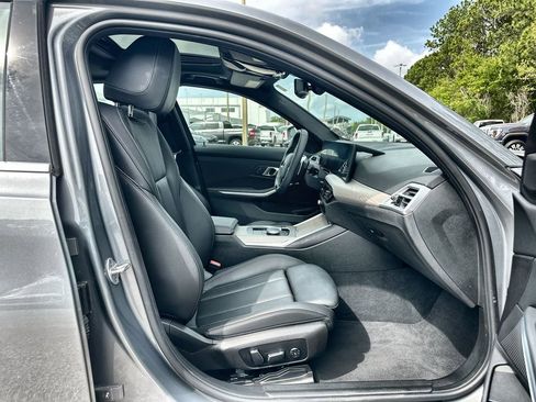Used 2025 BMW 330i Sedan RWD image 28