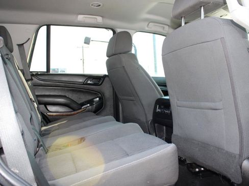 Used 2018 Chevrolet Tahoe LS w/ All-Season Package RWD image 15