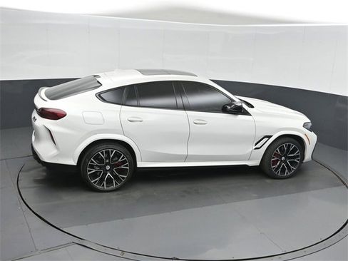 Used 2022 BMW X6 M Base w/ Competition Package image 31
