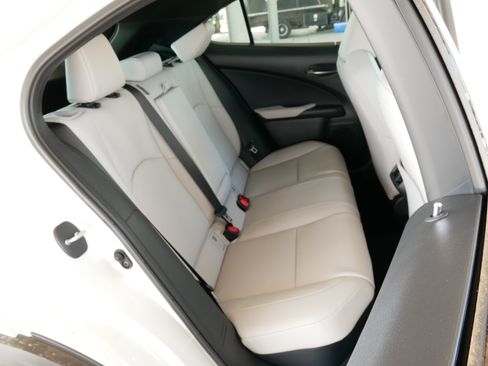Used 2025 Lexus UX 300h FWD w/ Accessory Package (Z1) image 3