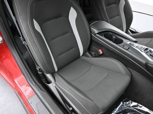 Used 2020 Chevrolet Camaro LT image 10