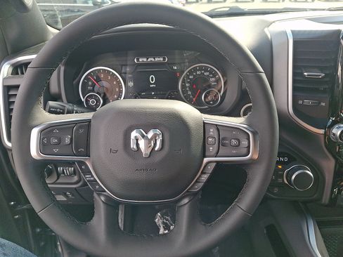 New 2026 RAM 1500 Big Horn AWD/4WD image 15