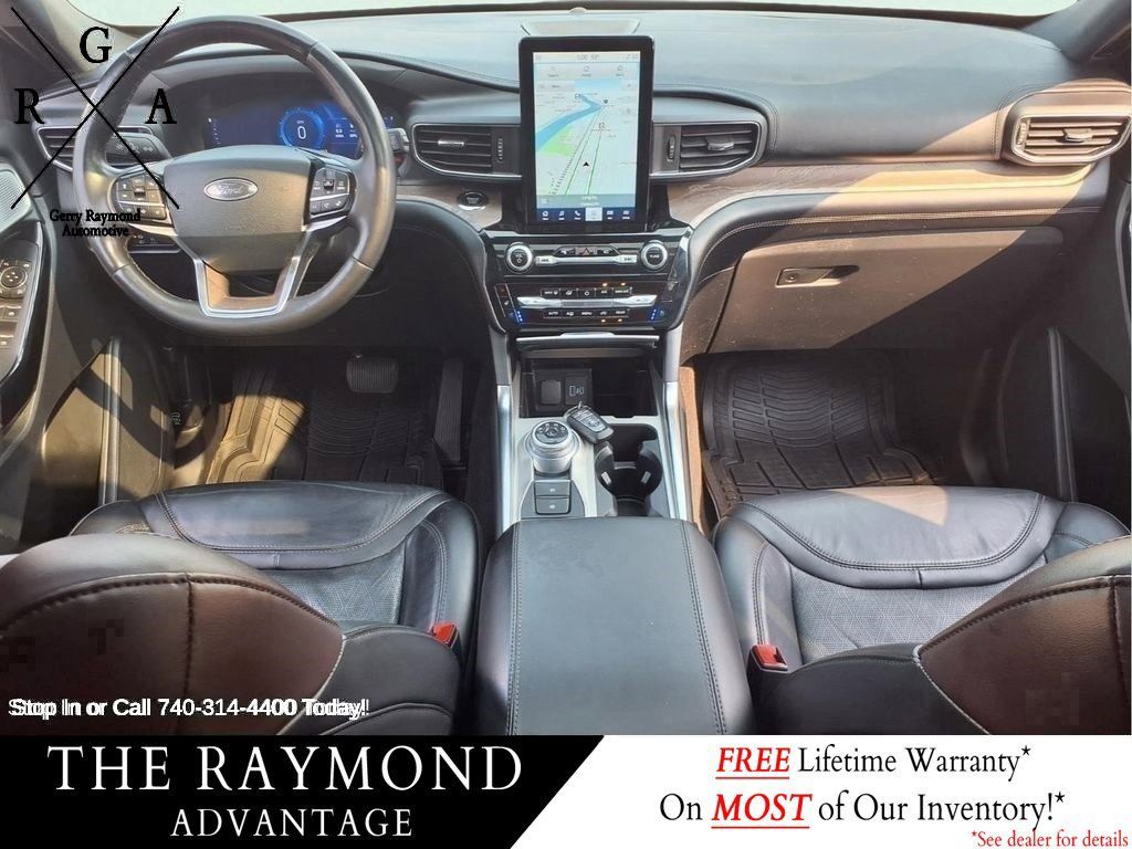 Used 2023 Ford Explorer Platinum w/ Technology Package AWD/4WD image 16