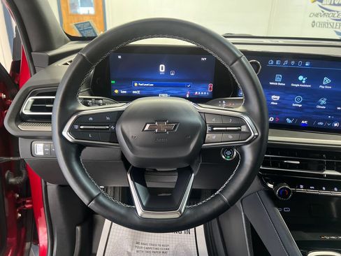 Used 2024 Chevrolet Traverse LT w/ Midnight/Sport Edition AWD/4WD image 21
