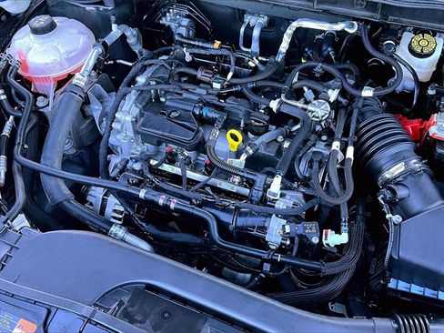 Certified 2022 Ford Escape SE w/ Cold Weather Package image 34