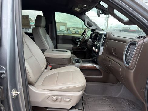 Used 2022 GMC Sierra 1500 SLT w/ SLT Premium Plus Package AWD/4WD image 36