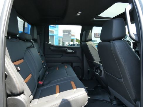 Certified 2024 GMC Sierra 1500 AT4 w/ Technology Package AWD/4WD image 16