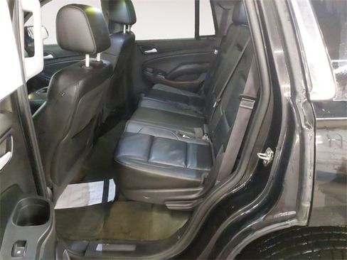 Used 2015 Chevrolet Tahoe LT image 13