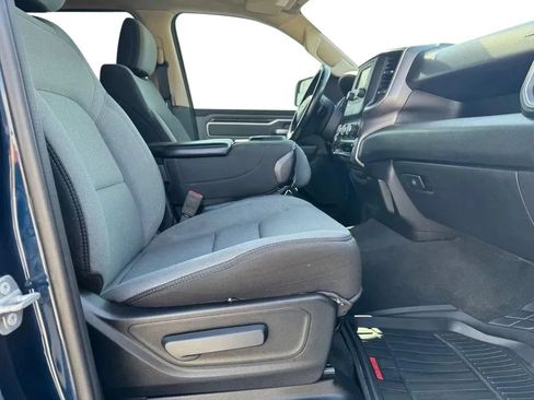 Used 2019 RAM 1500 Big Horn AWD/4WD image 14