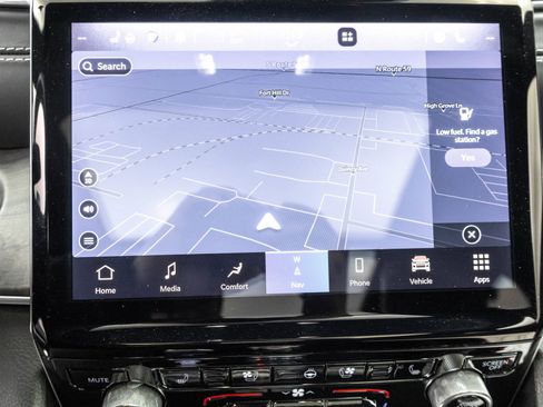 Used 2021 Jeep Grand Cherokee L Overland w/ Luxury Tech Group IV image 26