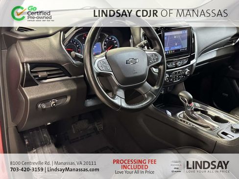 Used 2023 Chevrolet Traverse RS AWD/4WD image 18