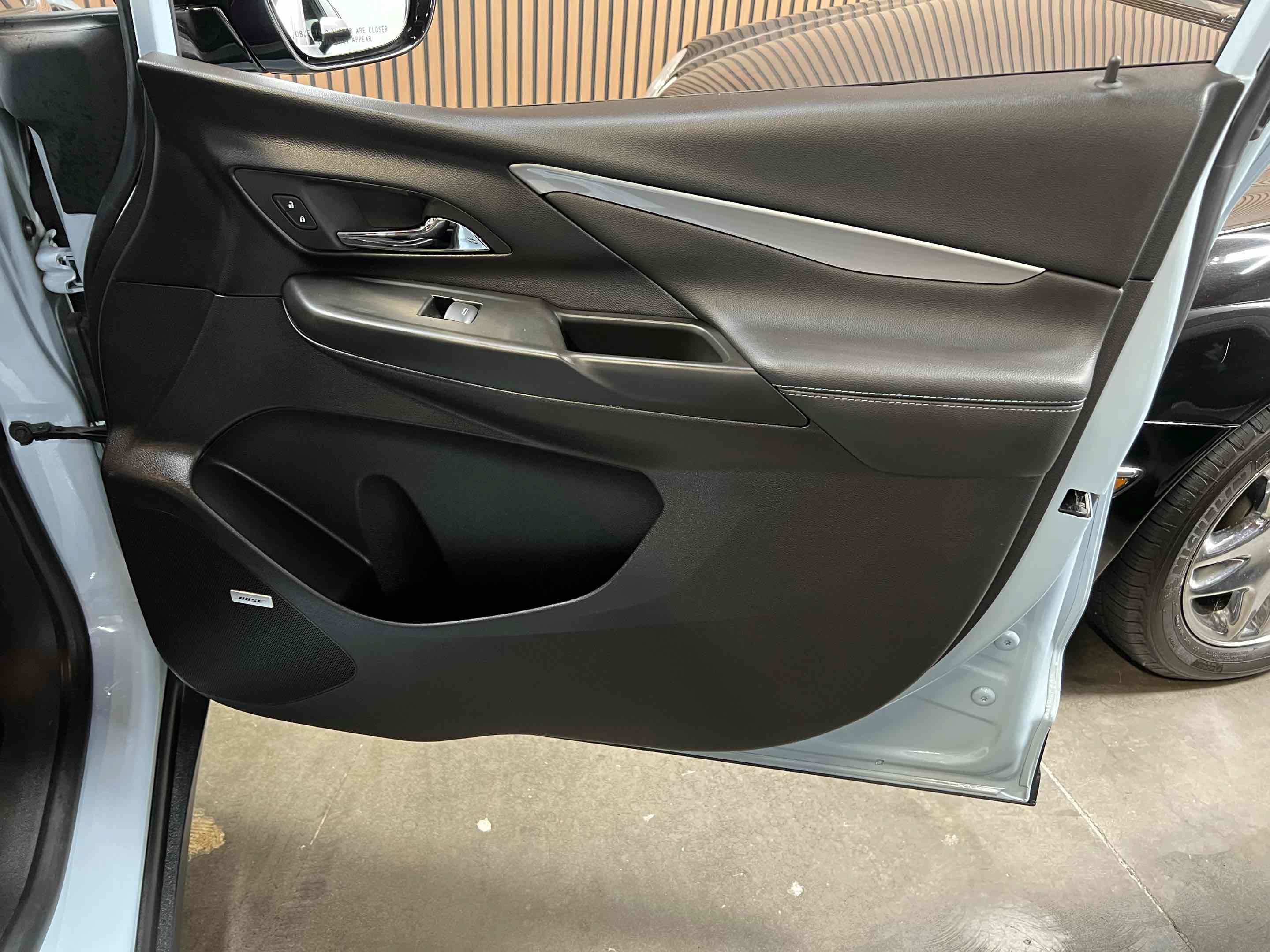 Used 2023 Chevrolet Bolt LT w/ Infotainment Package FWD image 65