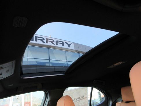 New 2025 Lexus UX 300h AWD image 17