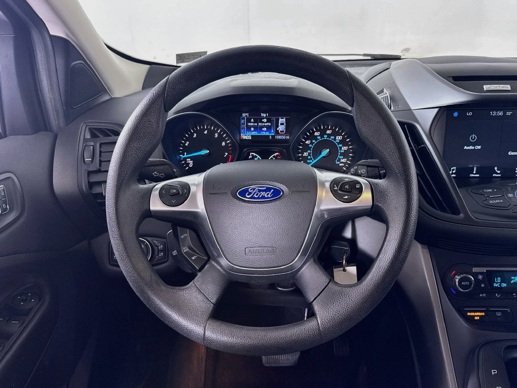 Used 2016 Ford Escape SE w/ Equipment Group 201A AWD/4WD image 11