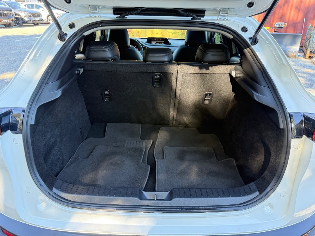 Used 2024 MAZDA CX-30 AWD 2.5 S w/ Preferred Package image 24
