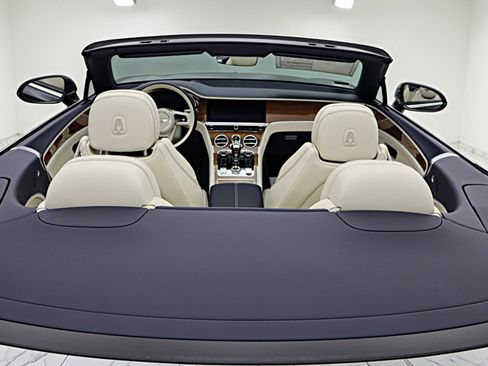 New 2026 Bentley Continental GTC image 14