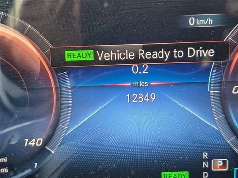 Certified 2023 Mercedes-Benz EQB 250+ w/ Exclusive Package image 9