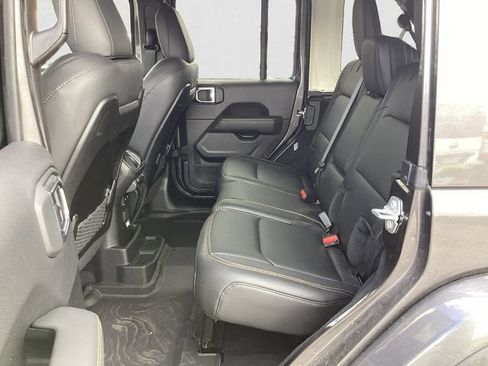 Certified 2025 Jeep Wrangler Unlimited Sahara AWD/4WD image 13
