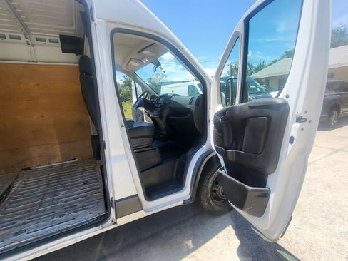 Used 2017 RAM ProMaster 2500 FWD image 51