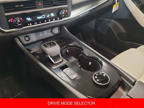 New 2026 Nissan Rogue SV image 20