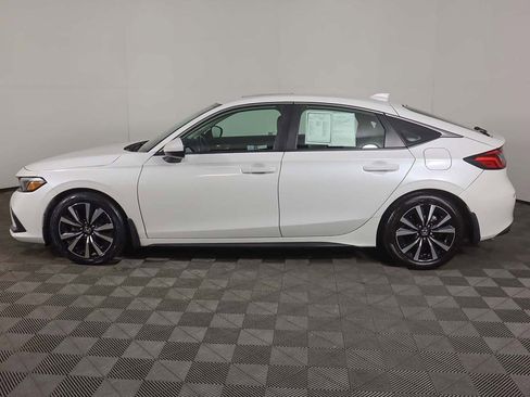 Used 2024 Honda Civic EX-L image 17