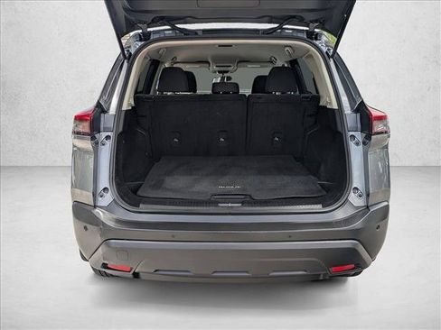 Used 2021 Nissan Rogue S FWD image 6