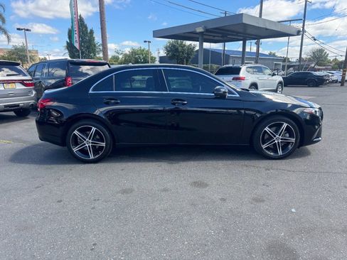 Used 2019 Mercedes-Benz A 220 image 9