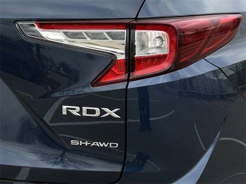 New 2026 Acura RDX SH-AWD image 6
