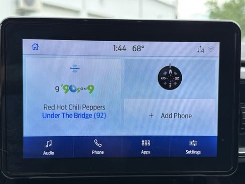 Used 2021 Ford Explorer XLT w/ Equipment Group 202A AWD/4WD image 19