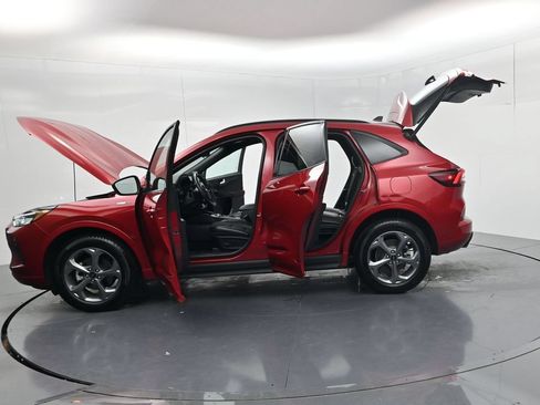 Used 2023 Ford Escape ST-Line AWD/4WD image 69