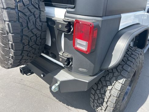 Used 2012 Jeep Wrangler Unlimited Sport image 34