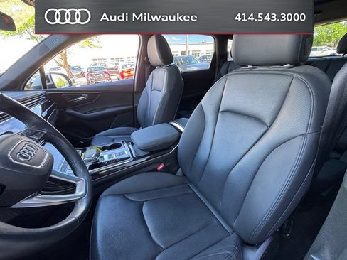Used 2023 Audi Q7 2.0T Premium Plus w/ Premium Plus Package AWD/4WD image 10