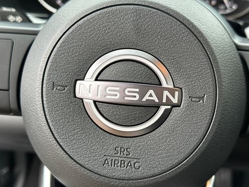 New 2025 Nissan Pathfinder SV w/ SV Premium Package image 27